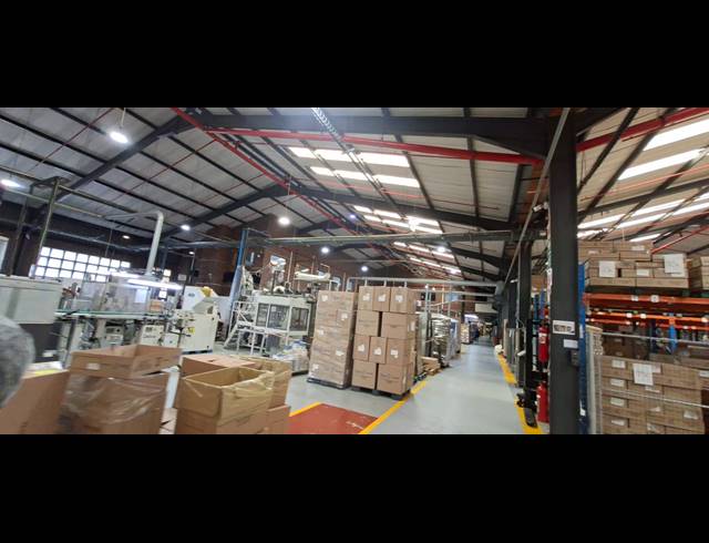 8,000M² WAREHOUSE TO LET IN BRIARDENE